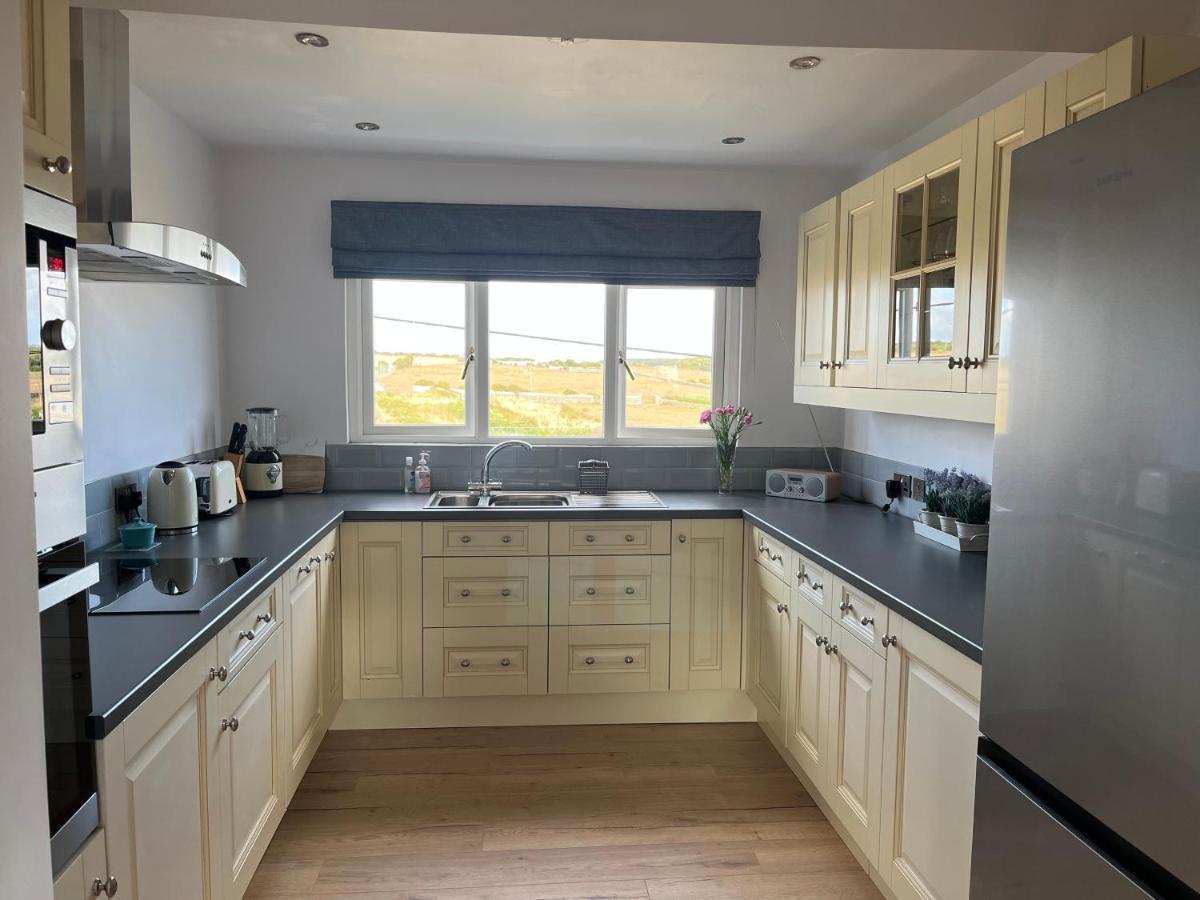 Woodlands Coastal Apartment Southerndown エクステリア 写真