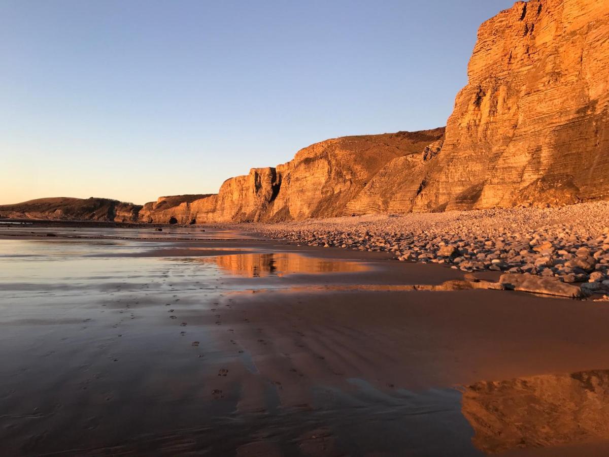 Woodlands Coastal Apartment Southerndown エクステリア 写真